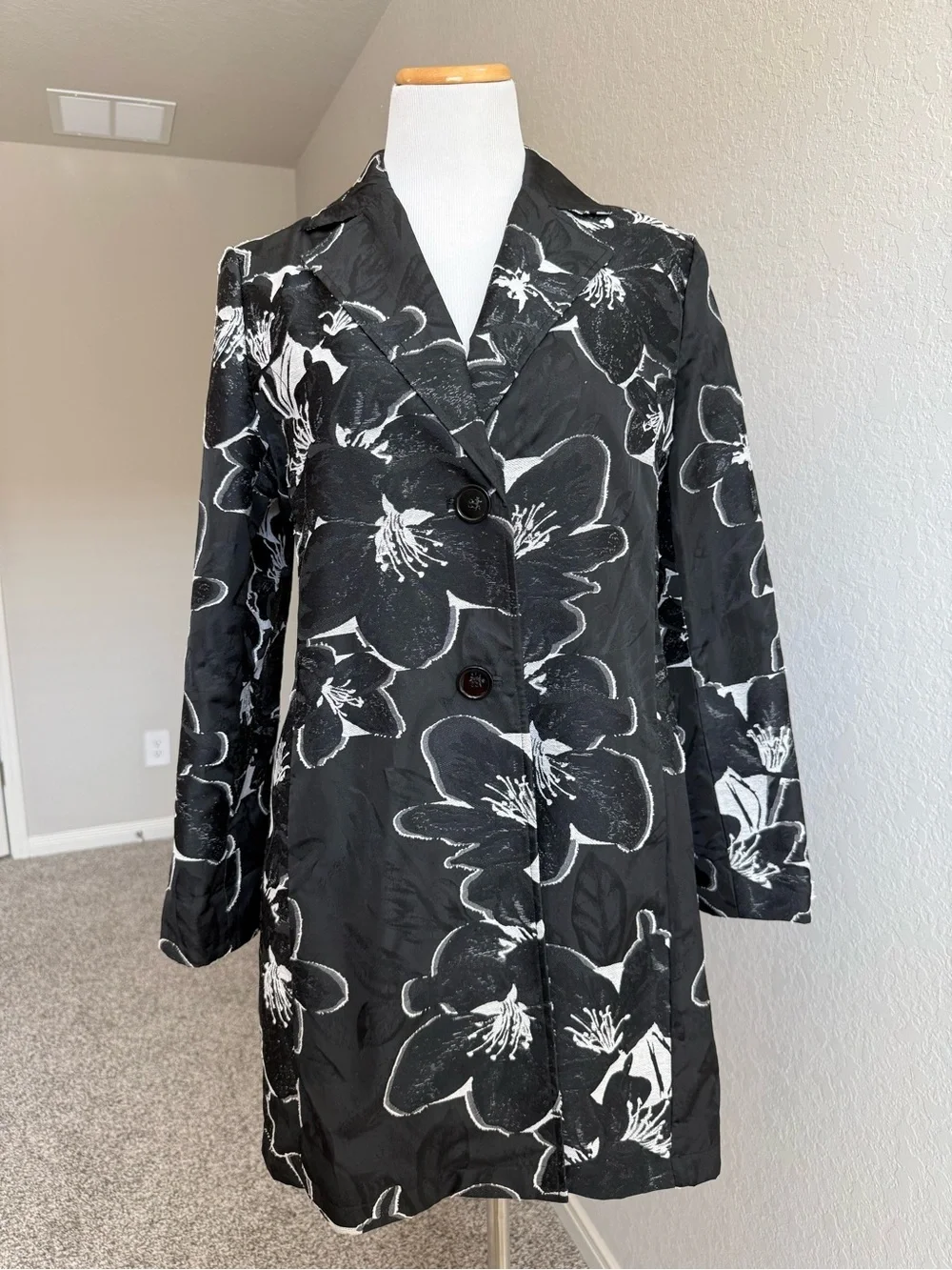 Chico’s Floral Jacquard Topper Jacket